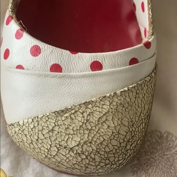 Vintage red polka dot irregular choice heels - Picture 2 of 8